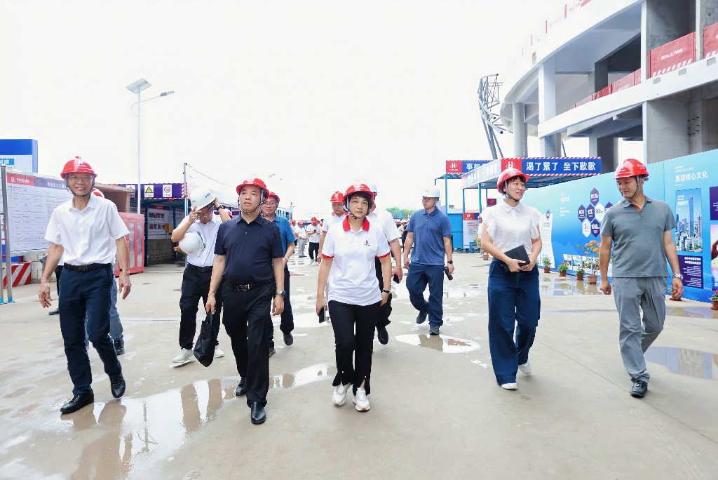聚焦 | 創(chuàng)新引領(lǐng)革新，2025年?yáng)|莞市建筑施工“安全生產(chǎn)月”觀摩啟動(dòng)儀式在銀瓶現(xiàn)代產(chǎn)業(yè)園項(xiàng)目圓滿舉行(圖37)